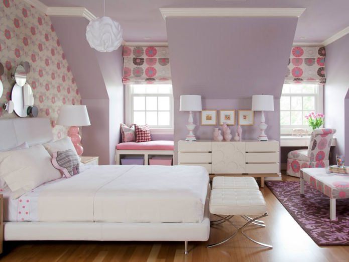 phòng ngủ trẻ em màu hồng tím