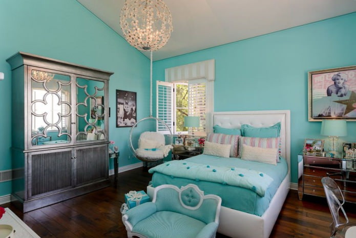 wnętrze sypialni dla dziewczynki w kolorze turkusowym
