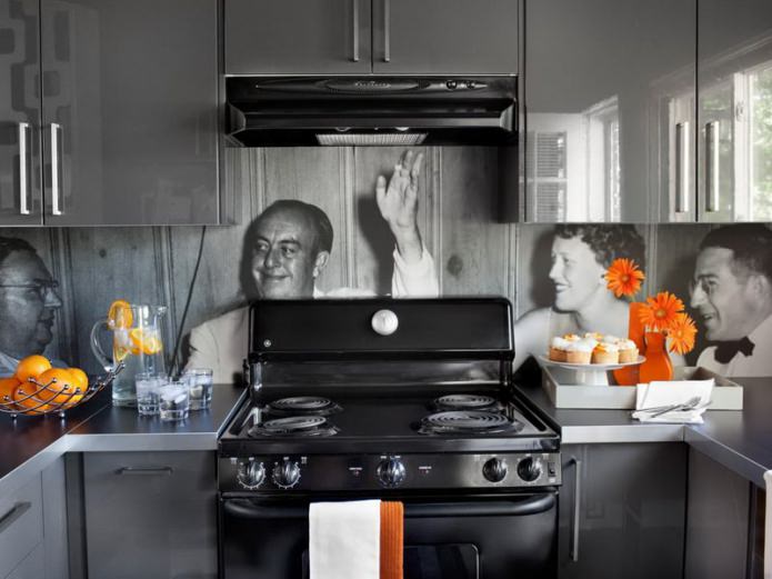 Apron dapur terbuat dari plastik dengan percetakan foto