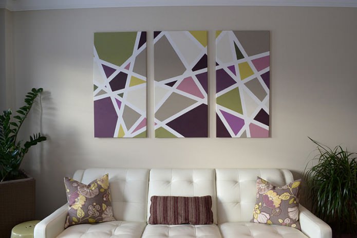 moderný modulárny obraz v interiéri obývacej izby