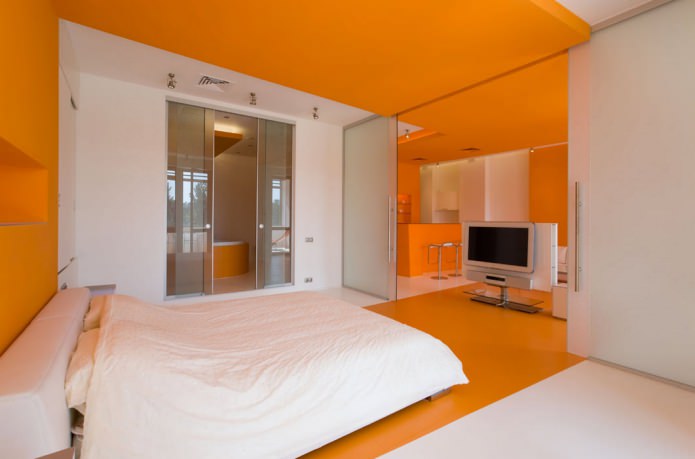 dormitor alb-portocaliu