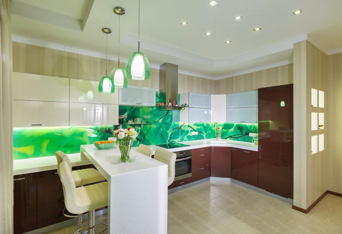 зелен тапет в интериора на кухнята