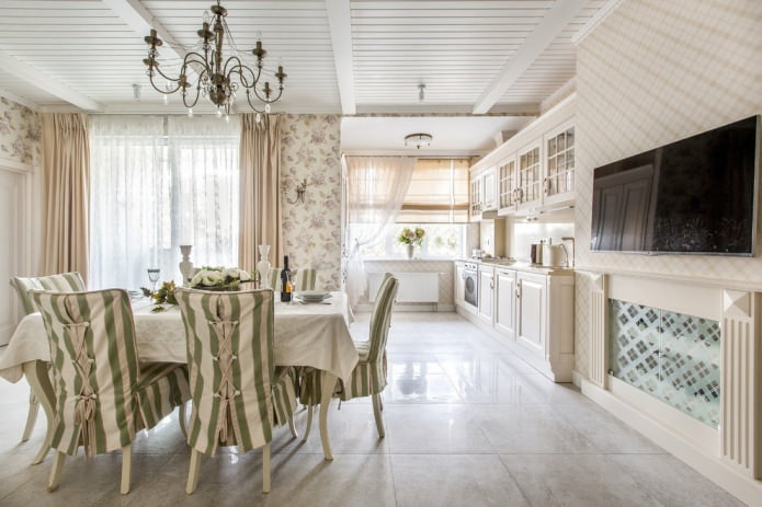 Conception de cuisine-salle à manger avec du papier peint beige