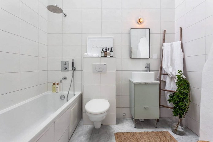 Skandinaviško stiliaus vonios kambarys