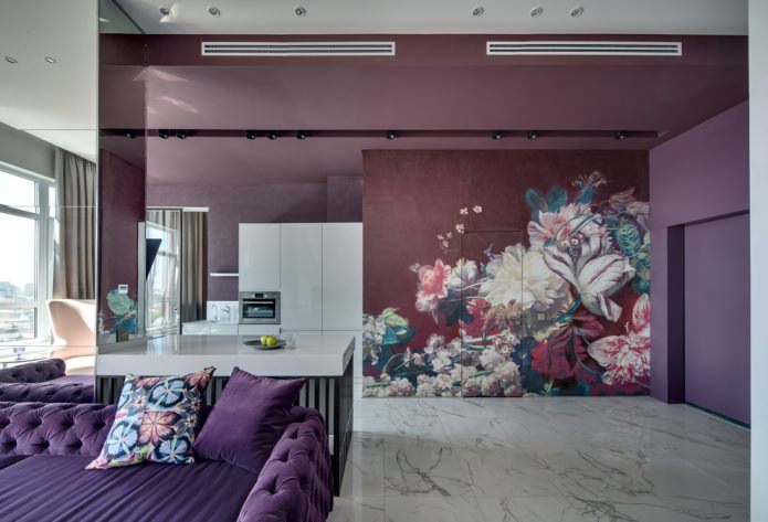 fialová barva v interiéru