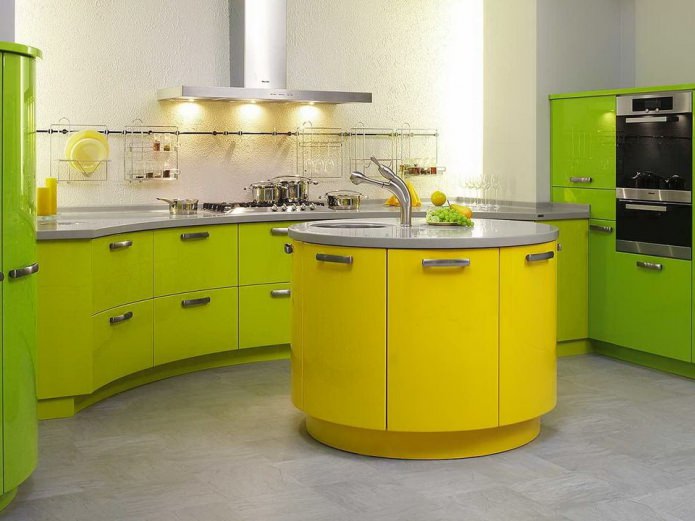 Dzeltenzaļa virtuves mēbeļu fasāde
