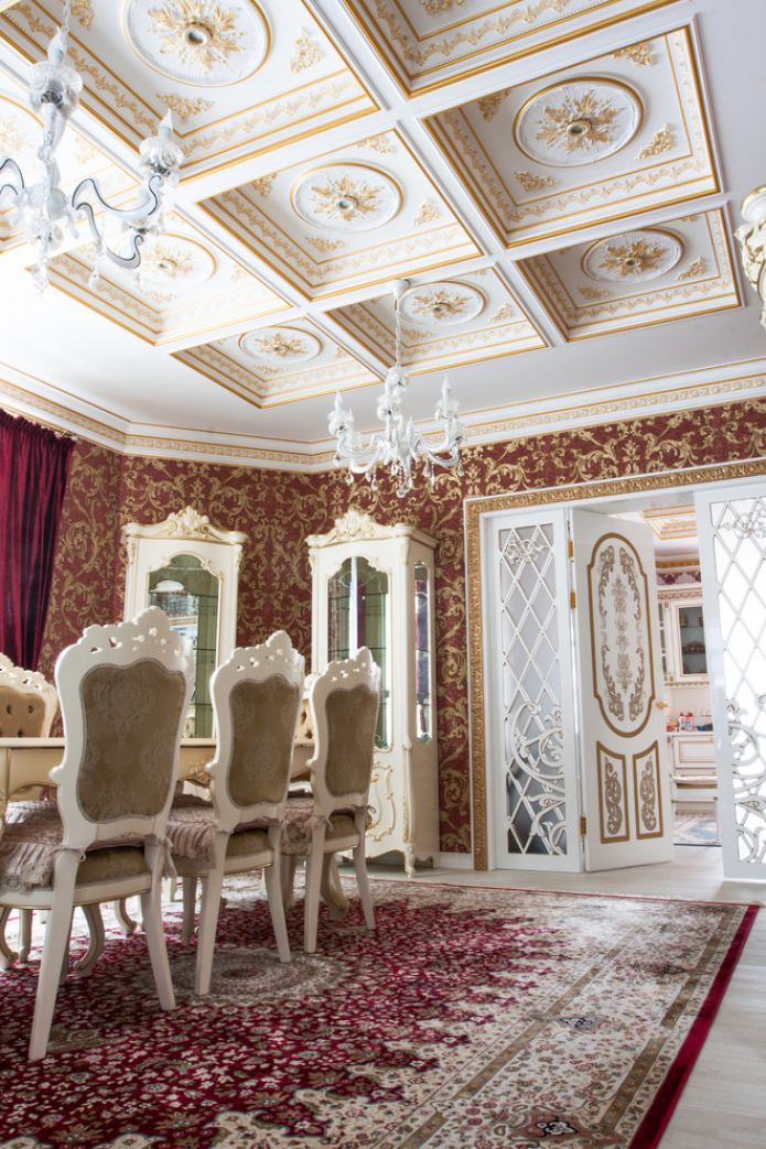 baroko stiliaus lubų apdaila