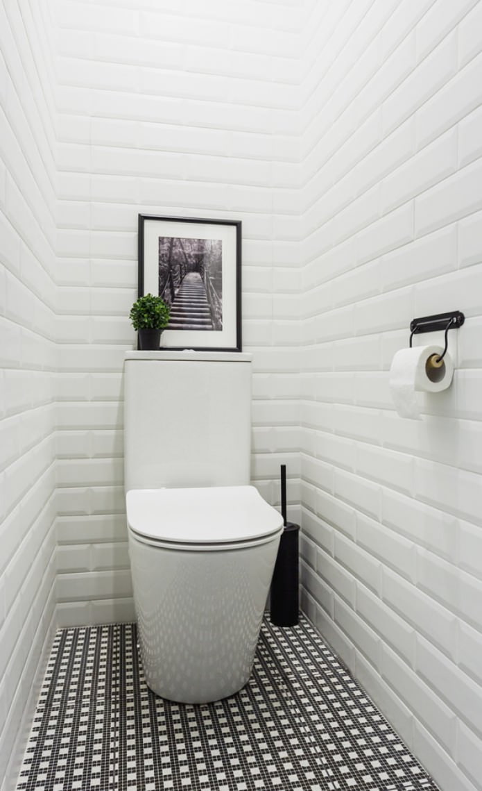 חדר אמבטיה בצבע לבן