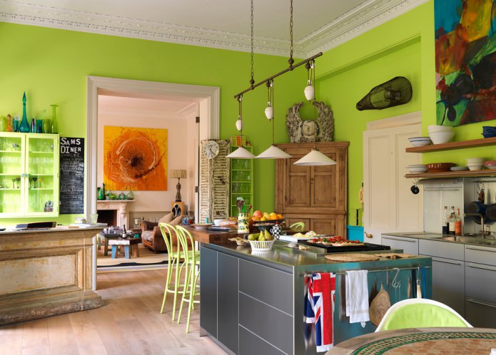 pereți verzi în bucătărie
