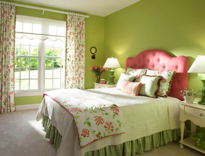 kolor pistacjowy w sypialni