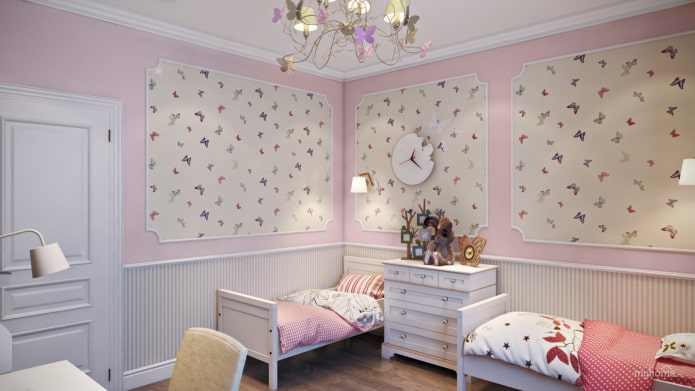 růžovo-béžová tapeta v dětském pokoji