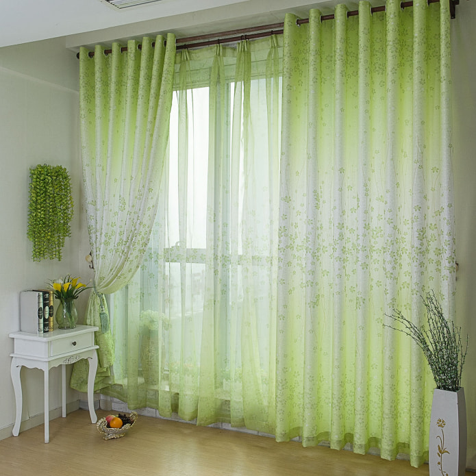 cortina de vel floral