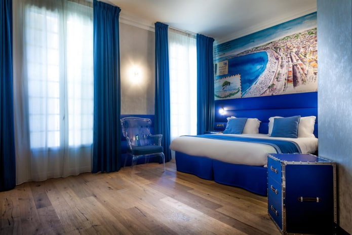 ložnice v modré barvě