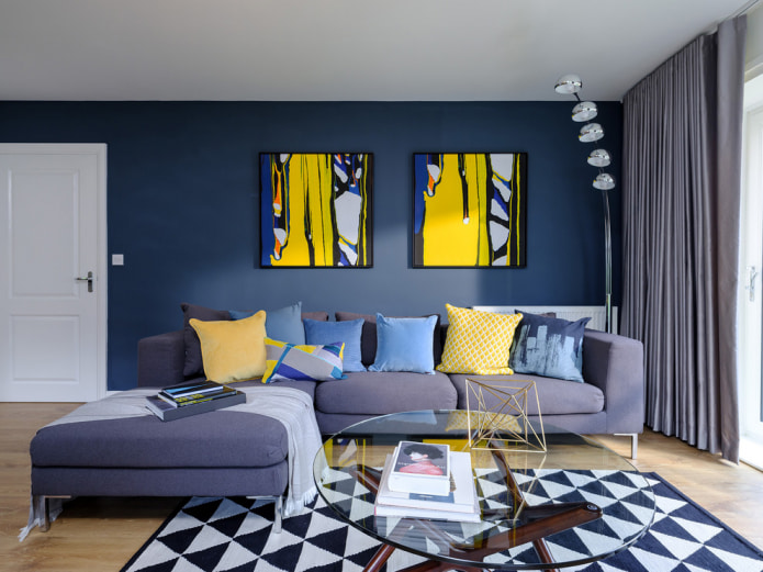 sufragerie elegantă în paletă gri și albastră