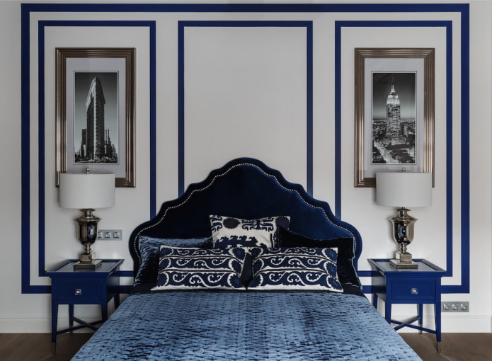 Witte en blauwe slaapkamer