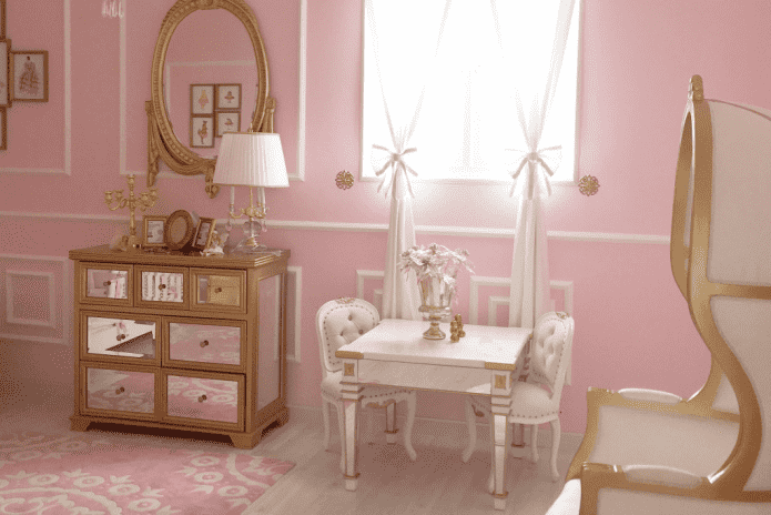 Interior din aur roz