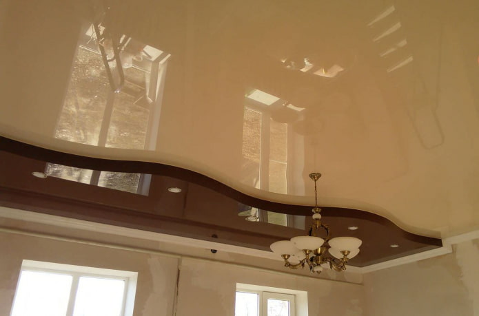 structure de plafond tendu beige-marron