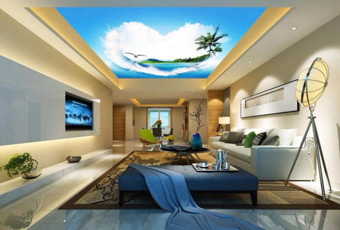 sufit przedstawiający plażę w salonie