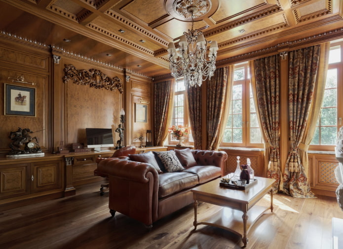 medinės lubos klasikinio stiliaus