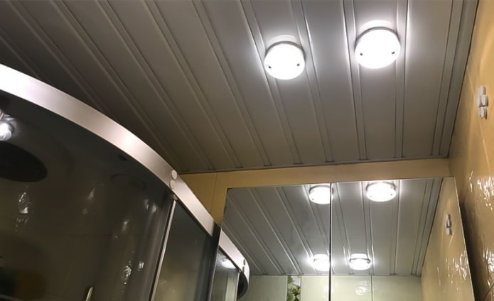 gri plastik tavan panelleri