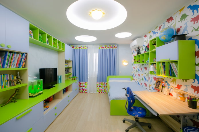 osvětlená stropní konstrukce v dětském pokoji