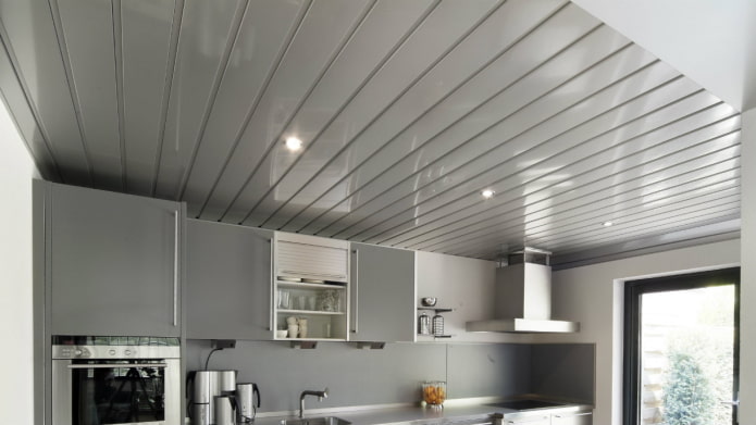 hliníkové stropné panely pre kuchyňu