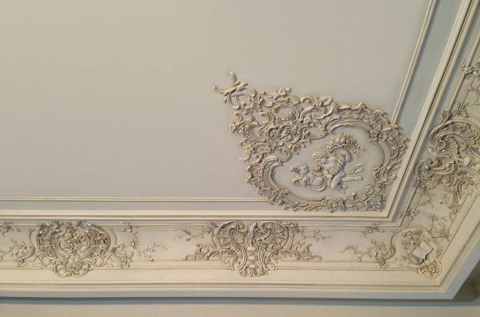 tavanda patine ile sıva dekorasyonu