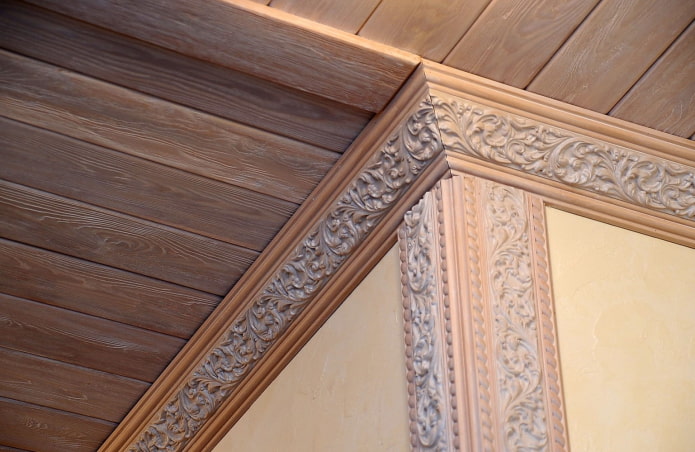 дървени филета с подплата таван