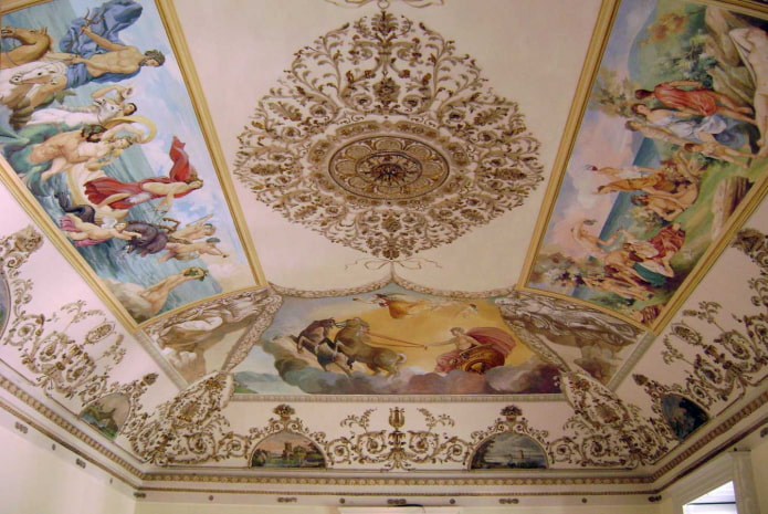 freska na stropě
