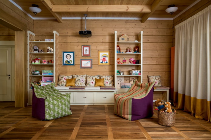 dřevěná obložení stěn v dětském pokoji