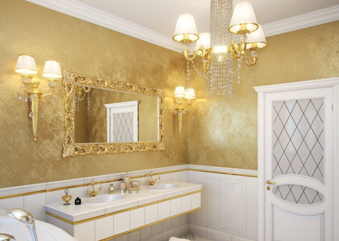 zelta apmetums vannas istabas interjerā