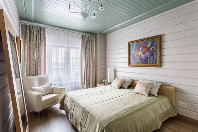 gambar di dinding di bilik tidur dengan gaya provence
