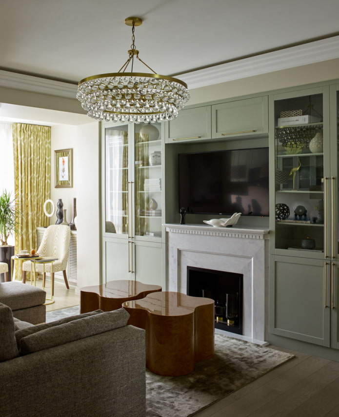 TV i llar de foc incorporats als mobles de l'interior