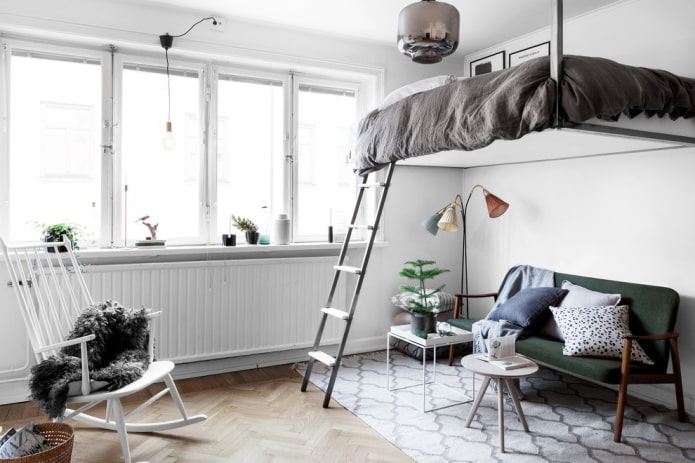Podkrovní postel ve skandinávském stylu
