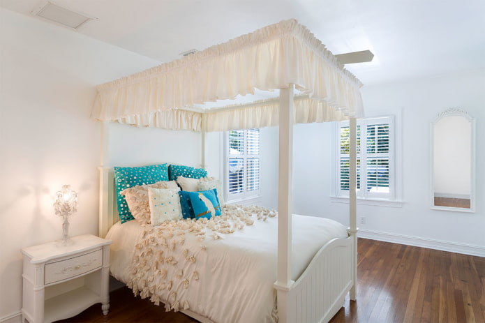 giường gỗ màu trắng trong nội thất