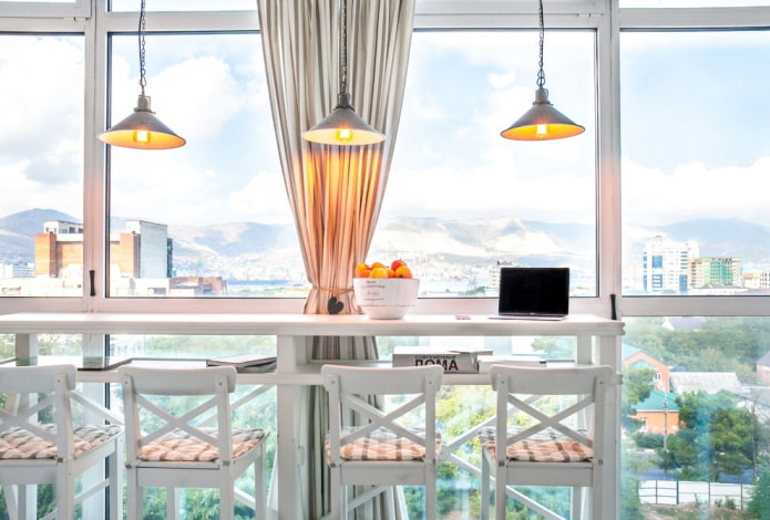myšlenka navrhnout balkon ve stylu Provence