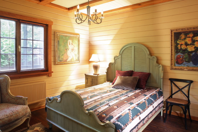 rustikální postel s přehozem