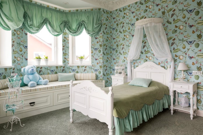 легло в детската стая в стила на Прованс