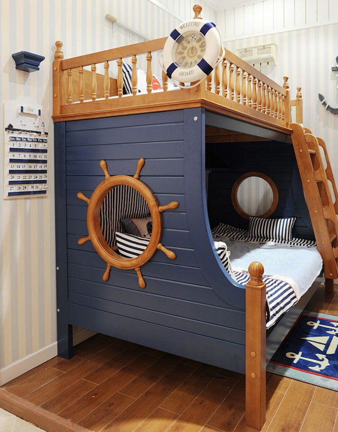 κρεβάτι σε σχήμα πλοίου σε ναυτικό στιλ
