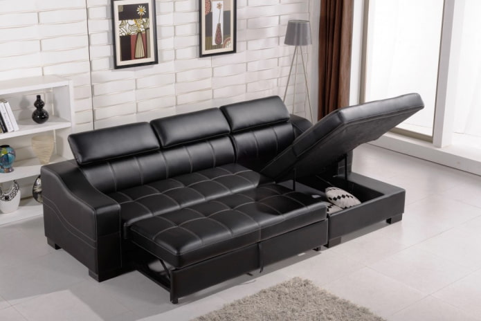 sofa lipat dengan pelapis kulit di bahagian dalam