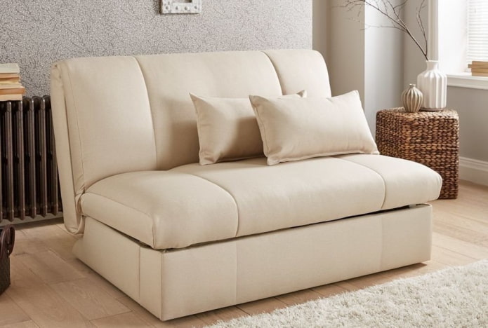 sofa lipat tanpa dinding sisi di pedalaman