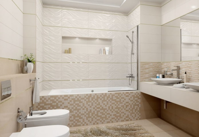 valkoiset ja beige laatat kylpyhuoneen sisustuksessa
