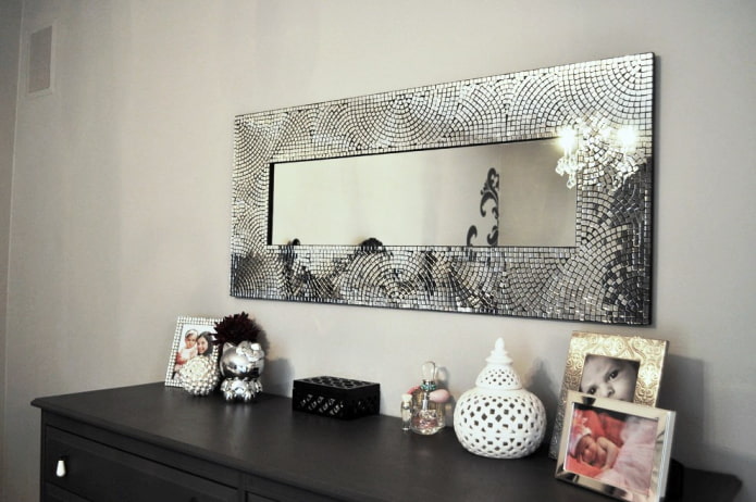 Patrons de mosaic al marc del mirall