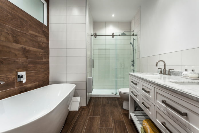 gạch lát sàn giống như gỗ trong nội thất phòng tắm