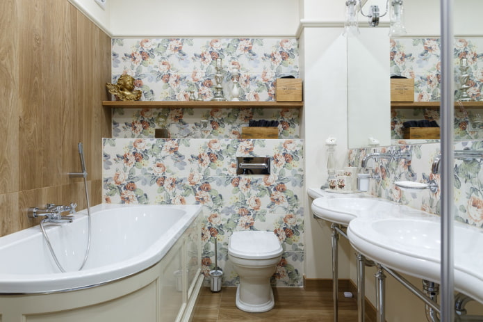plytelėmis dekoruotas vonios kambario interjeras