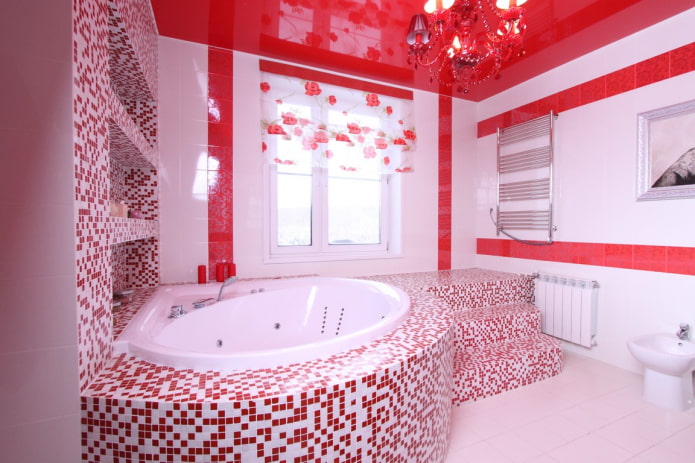 vannas istabas apdare sarkanos toņos