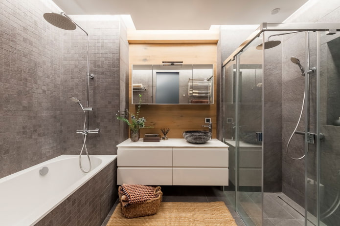 design af et badeværelse i det indre af en lejlighed på 70 kvadrater