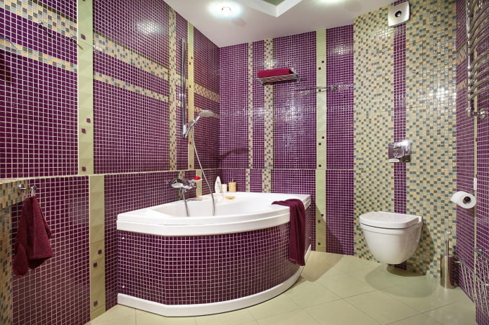 violeti zelta vannas istaba