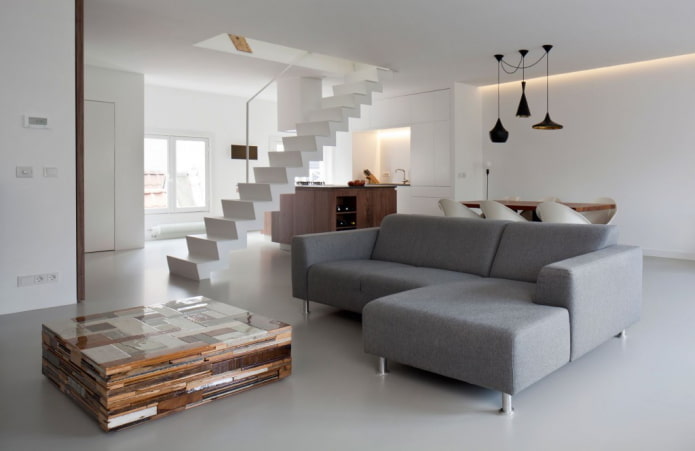interiér poschodového bytu v štýle minimalizmu