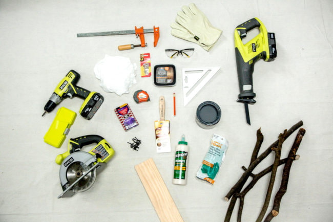 Εργαλεία και υλικά